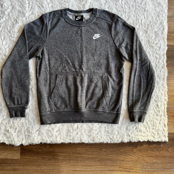 Nike Tops - Women’s Nike Grey Crewneck Sweatshirt with Kangaroo Pocket